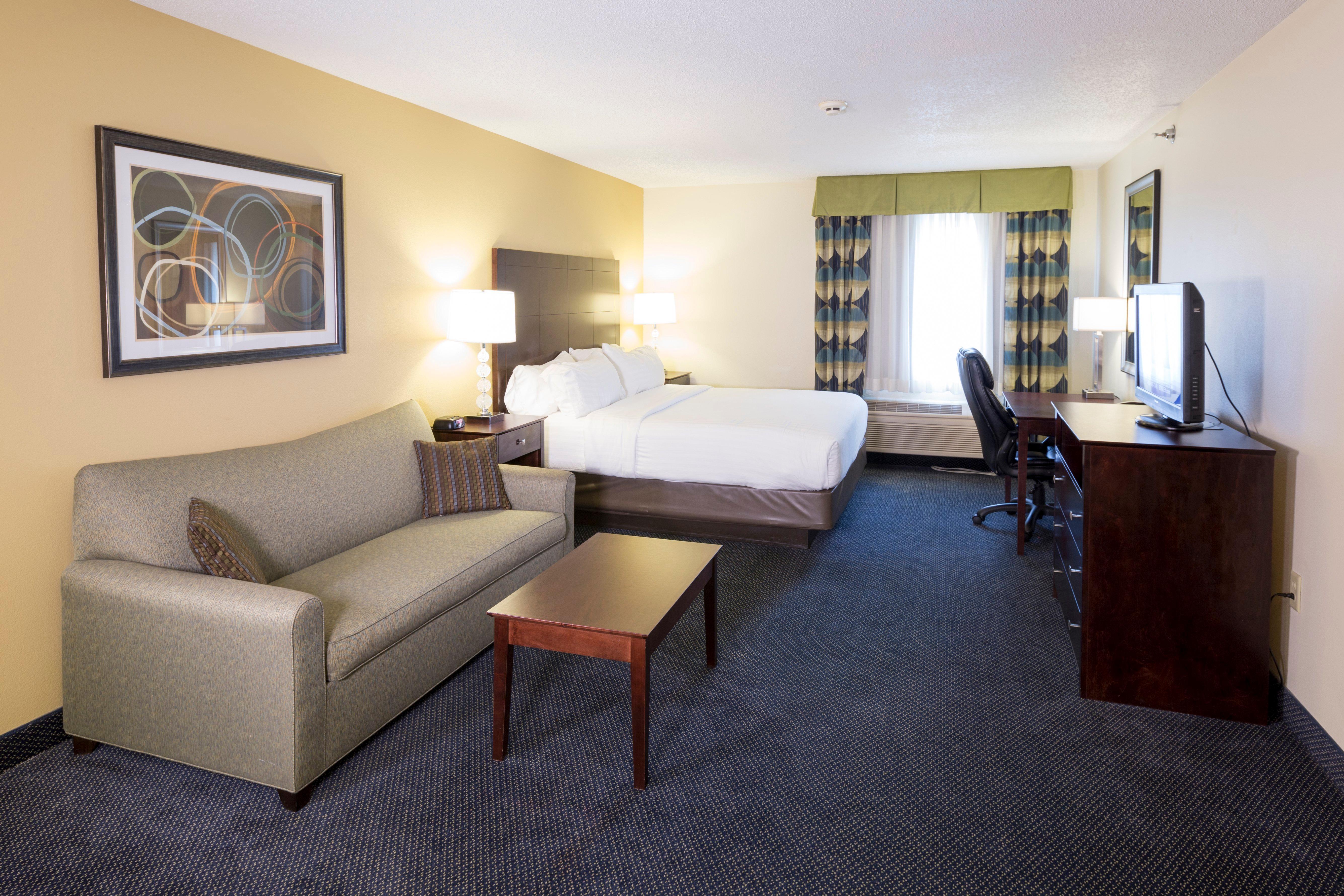 Holiday Inn Express Hotel & Suites-Saint Joseph By Ihg Exterior photo